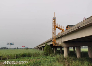 桥梁检测车